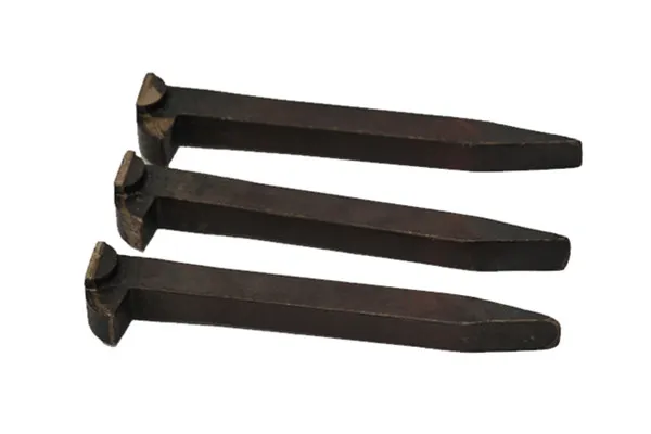 12*120 mm -es szénacél vasút tüske