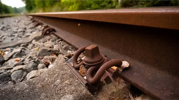 Vasúti acél vasúti pálya tüske